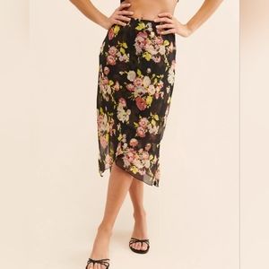 Urban Outfitters Layered Floral Midi Skirt Size L